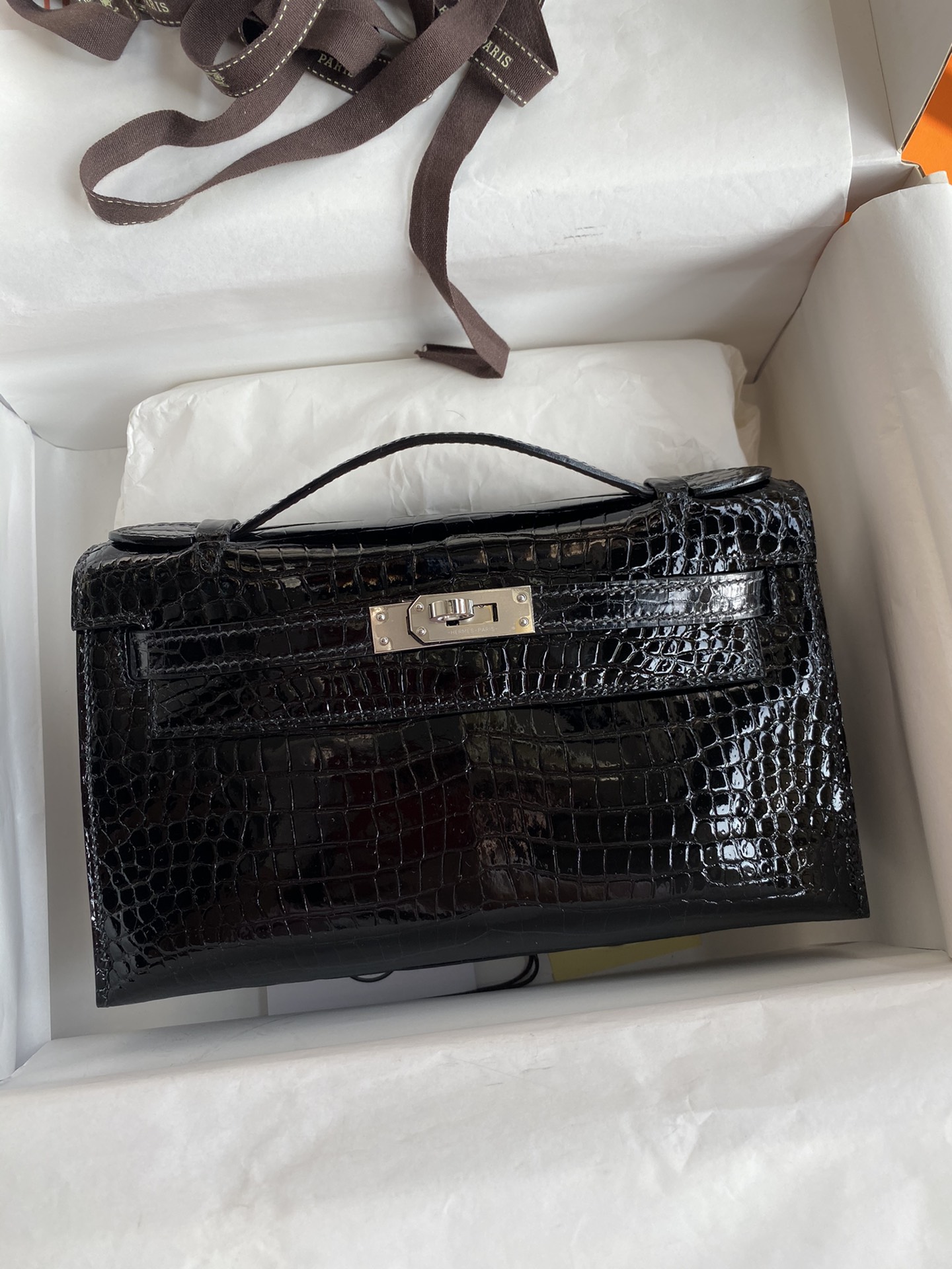 Hermes Mini Kelly Pochette 22cm Bag In Black Shiny Alligator Leather